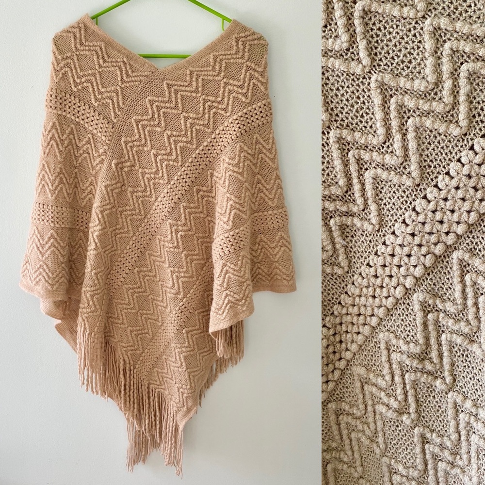 Knitted tan poncho